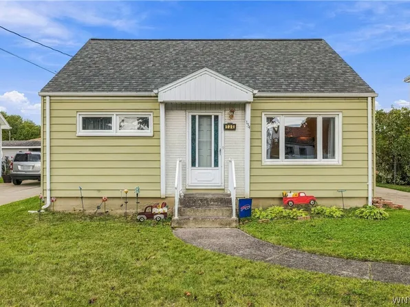 134 Standard Pkwy, Cheektowaga, NY 14227