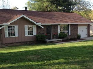 5821 Wooded Acres Dr, Knoxville, TN 37921