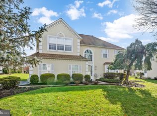 470 Tina Dr, Southampton, PA