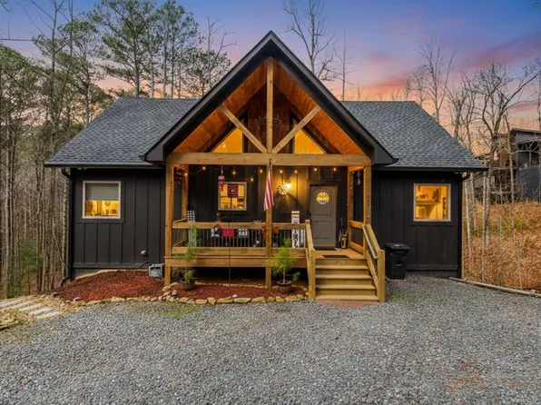 227 Fir Ln, Ellijay, GA 30540