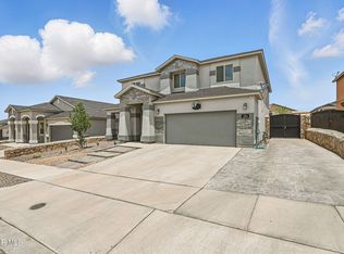 12749 Iron Falls Dr, El Paso, TX 79928