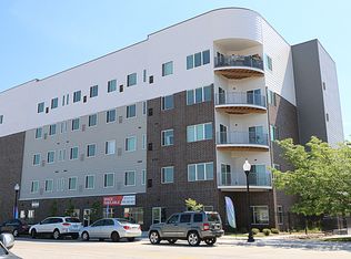 Nichol Flats, Omaha, NE 68102