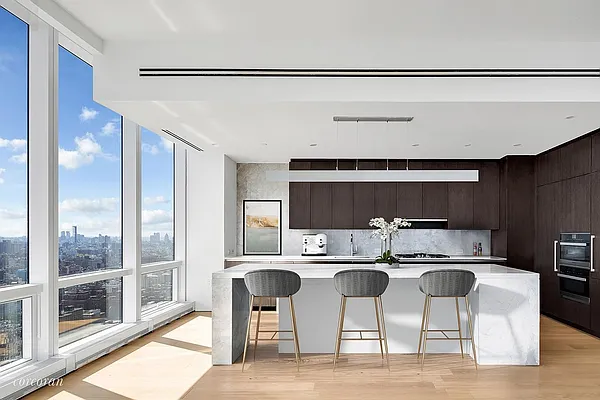 Rented by Corcoran | media 24