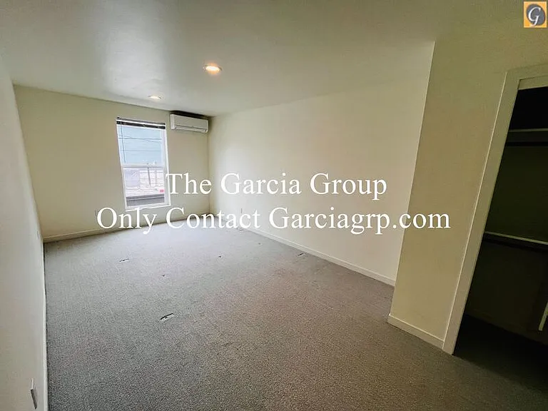 3025 SE Division St — Photo 23