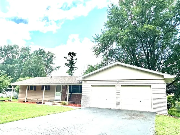 104 Lalanne Rd, Rochester, NY 14623
