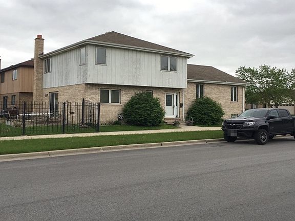 3rd image of 11601 S Avenue N