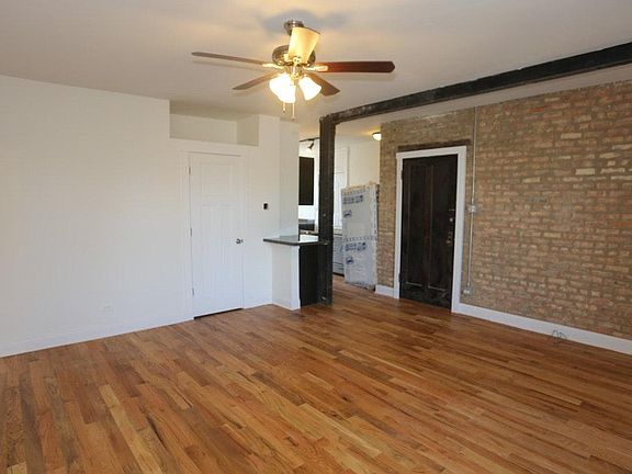 5th image of 4707 N Troy St #3