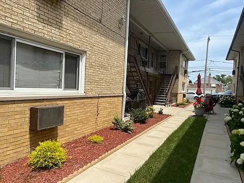 4127 S Harlem Ave #3 — Photo 3