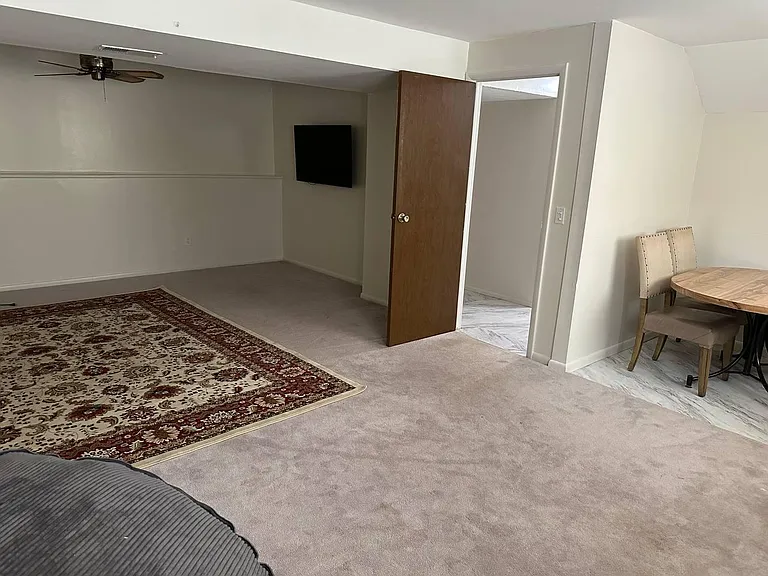 28 Mapleview Cir — Photo 19