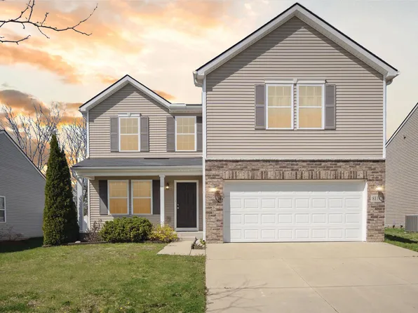 8114 Cypress Cir, Dexter, MI 48130