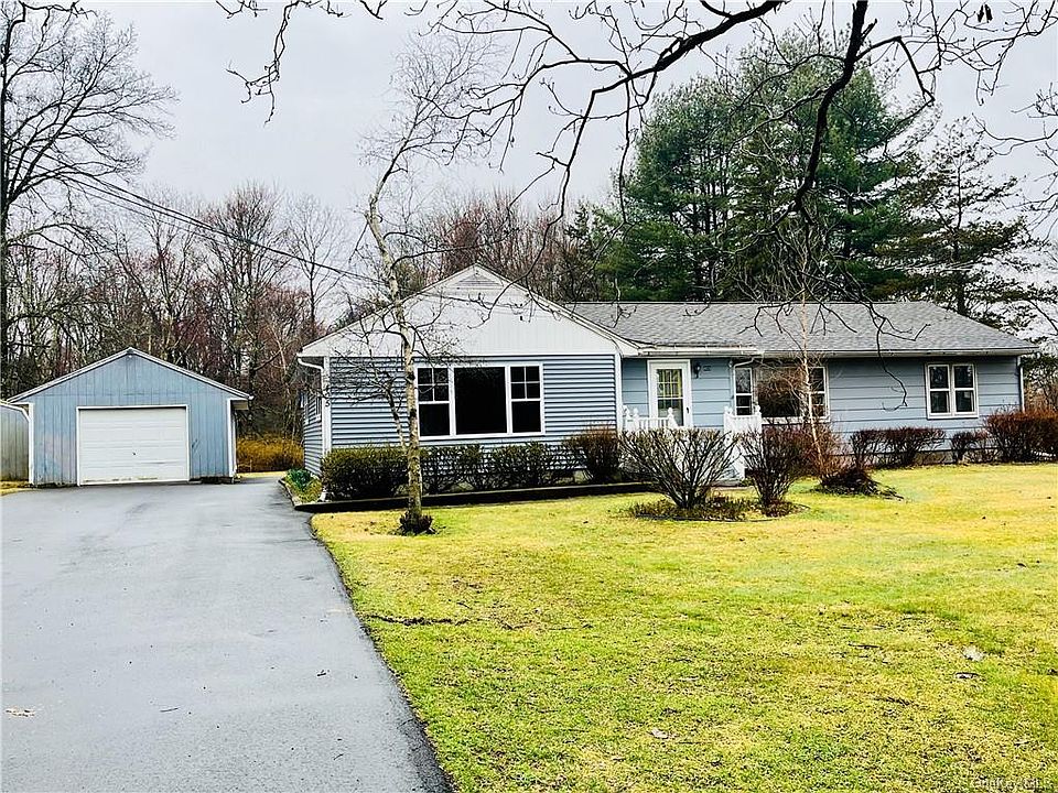 405 Goshen Turnpike, Middletown, NY 10941 Zillow