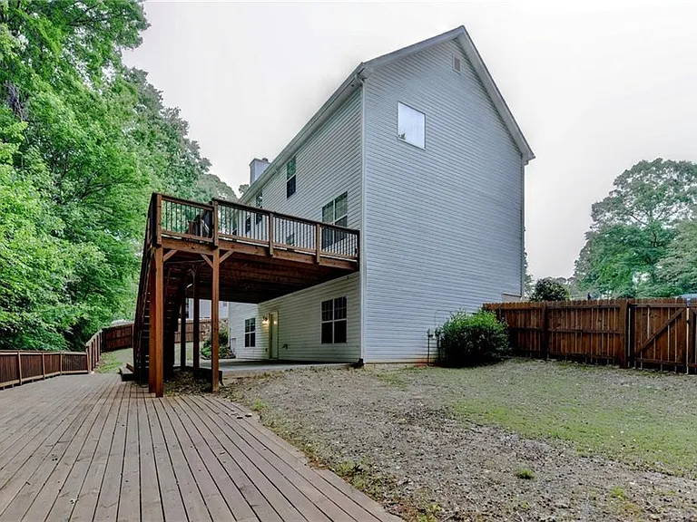 2172 Woodbriar Dr — Photo 55