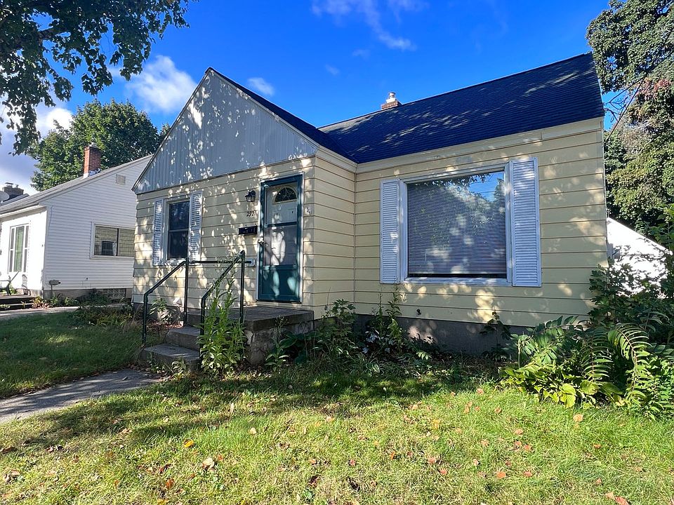 1st image of 2921 Belknap Ave NE
