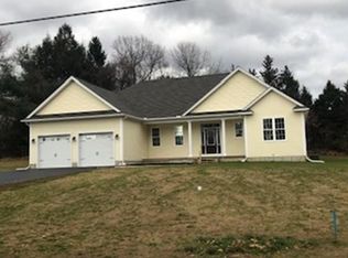 49 Ridge View Rd, Northampton, MA 01062