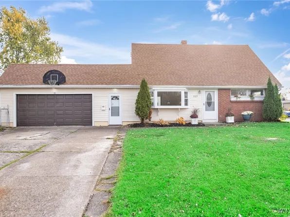1127 Carter Dr, Grand Island, NY 14072