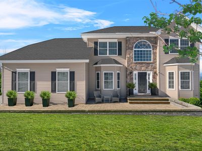 17 Panorama Drive, New Windsor, NY, 12553