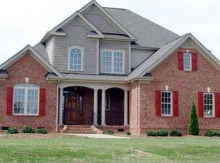 2610 Winter Storm Rd, Zebulon, NC 27597