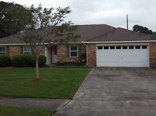 2714 Hughann St, Port Neches, TX 77651