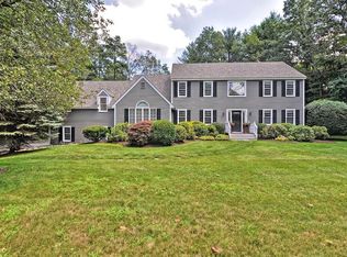 71 Hawkins Ln, Marlborough, MA 01752