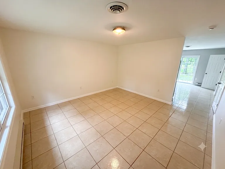 1312 Sherman Ave #1 — Photo 4