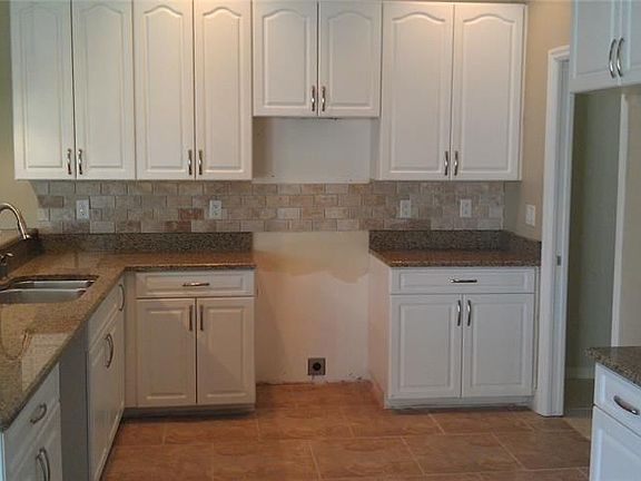 5th image of 4088 Felhorn St