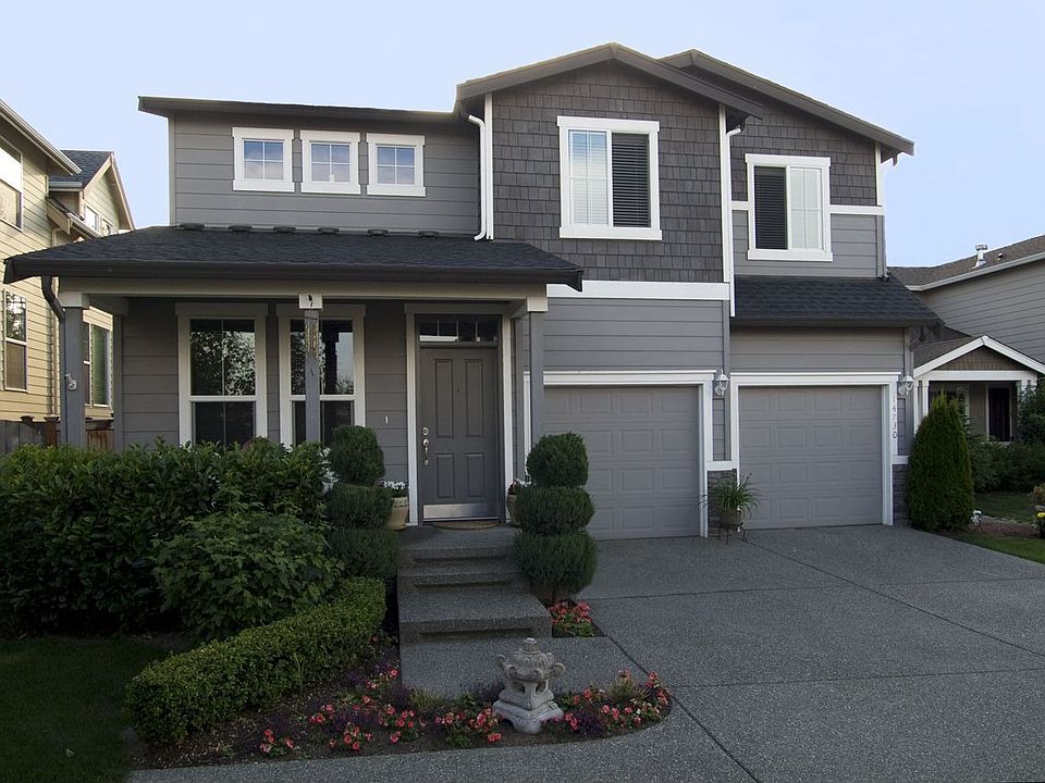 Front view of beautiful Mill Creek home!