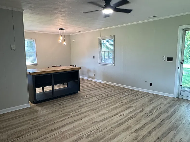 1679 Flynt Rd — Photo 10