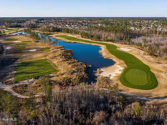 4th image of 2272 Low Country Boulevard