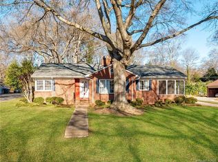 1725 Fairfield Dr, Gastonia, NC 28054