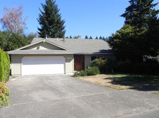 17870 SW Sioux Ct, Tualatin, OR 97062