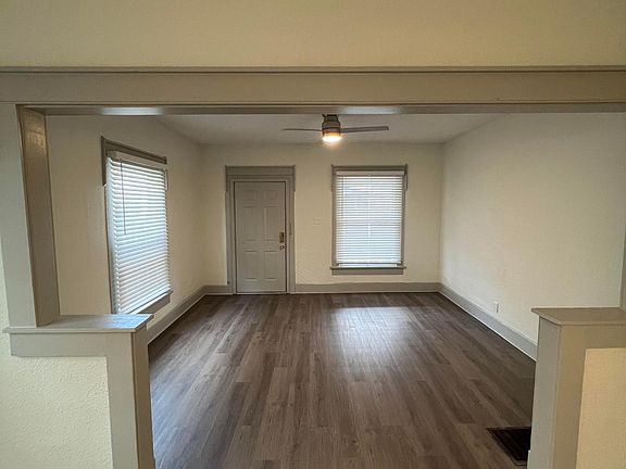 5th image of 1136 N Lasalle St