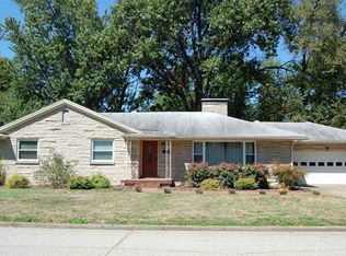 631 E Blue Ridge Dr, Evansville, IN 47714
