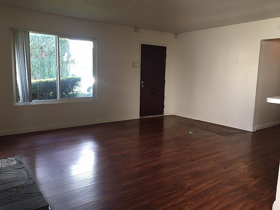 2nd image of 18361 Camino Bello APT A