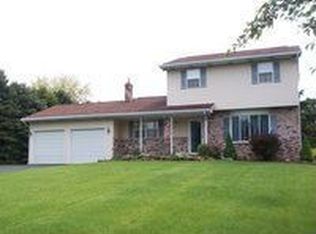 452 Larch Ln, Nazareth, PA 18064