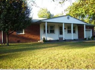 145 Eastwood Dr, Newport News, VA 23602
