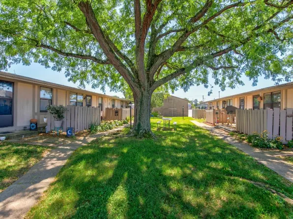 Cedarwood, 731 Sycamore St #76eddd7b7, Belpre, OH 45714