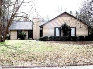 324 Kings Mountain Dr, Greer, SC 29650