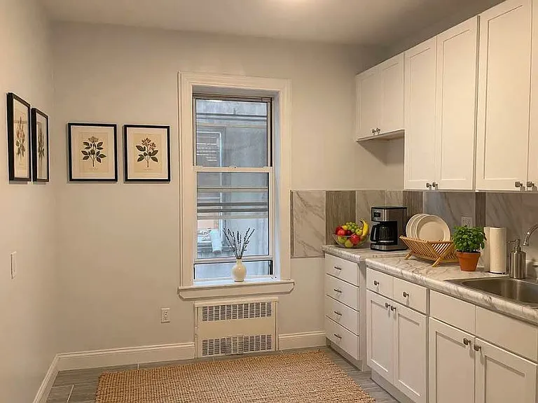 1532 38th St #3F — Photo 3