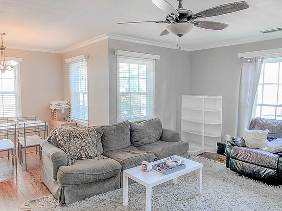 3rd image of 2401 26th St