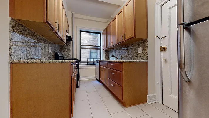 Rented by Bond New York | media 15
