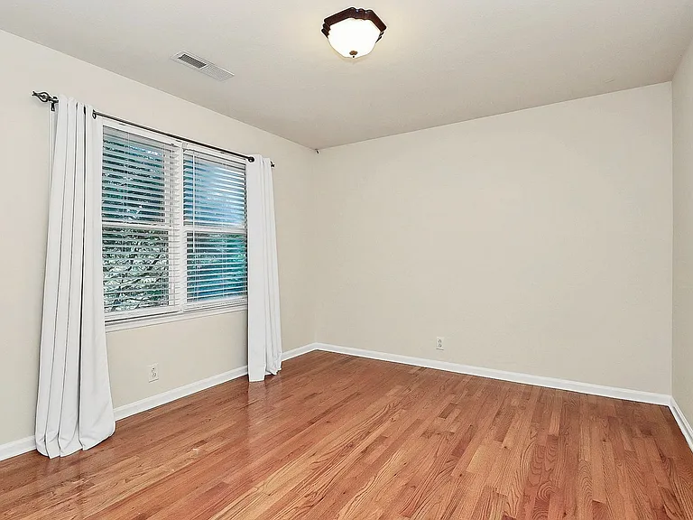 500 River Oaks Ln — Photo 22