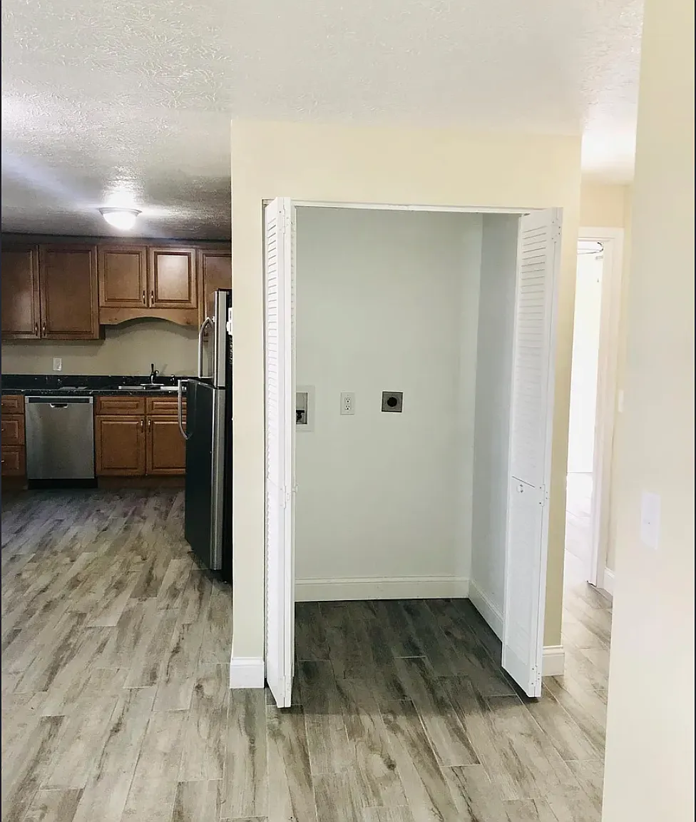 2 bed, 1513 sqft, $1,400 — Photo 4