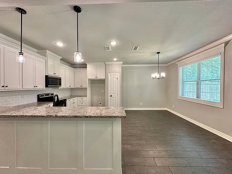 109 Rose Row Ln — Photo 8
