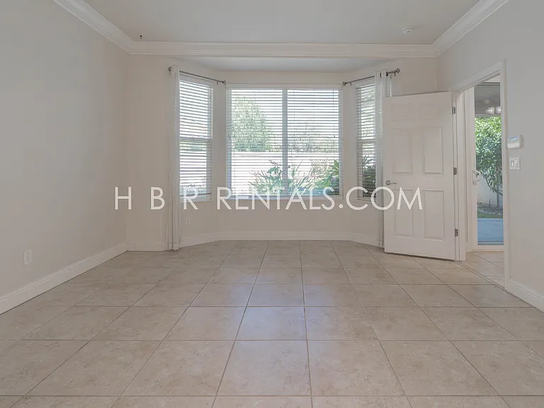 2514 Bellchase Dr — Photo 13