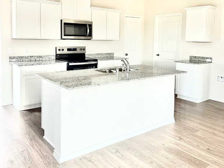 920 Jefferson Way — Photo 10