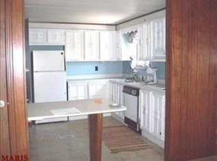 492 Giles Rd, Troy, MO 63379