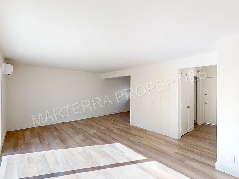3040 Coolidge Ave — Photo 3
