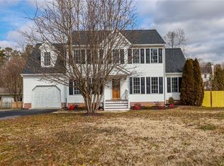 7343 Whirlaway Dr, Midlothian, VA 23112