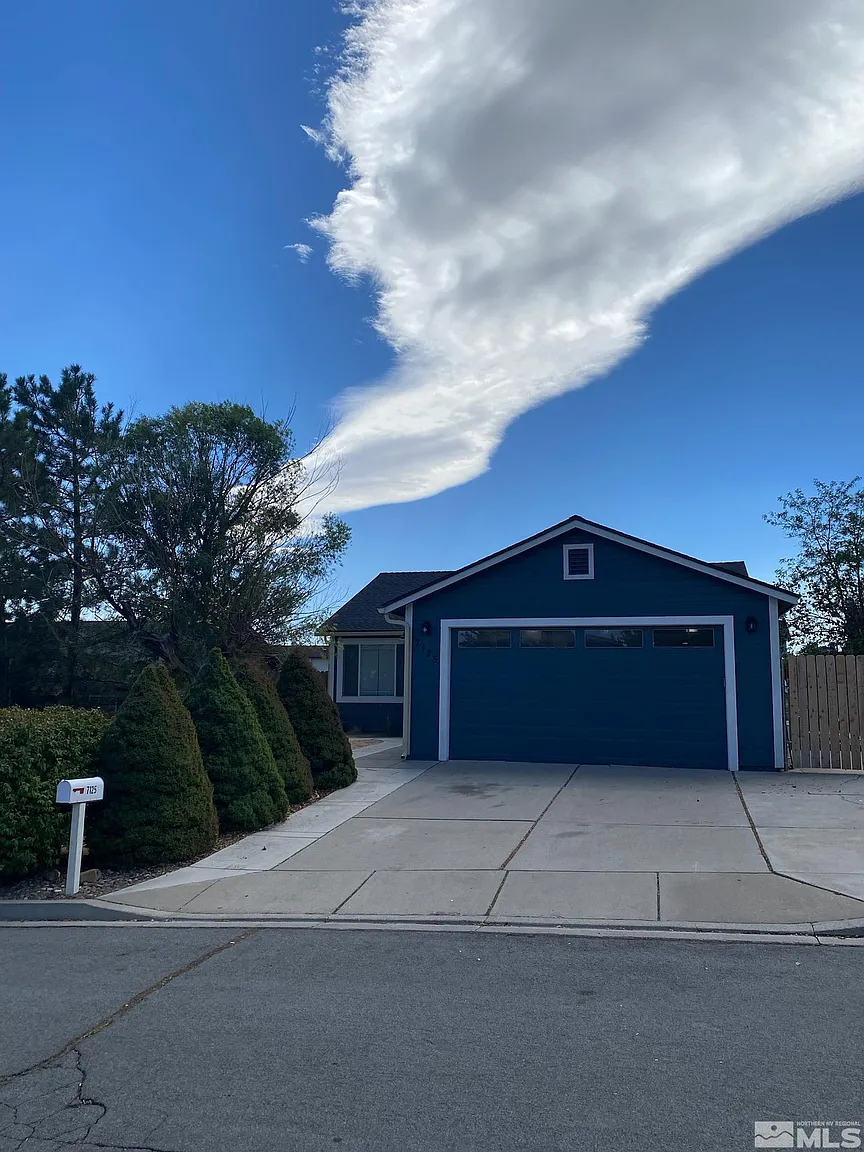 7125 Lindsey Ln photo 1