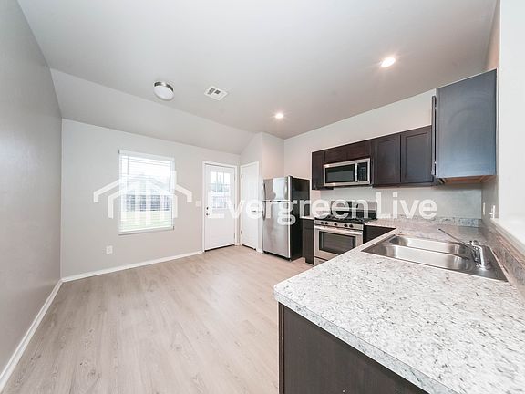 5th image of 9601 Evie Dr